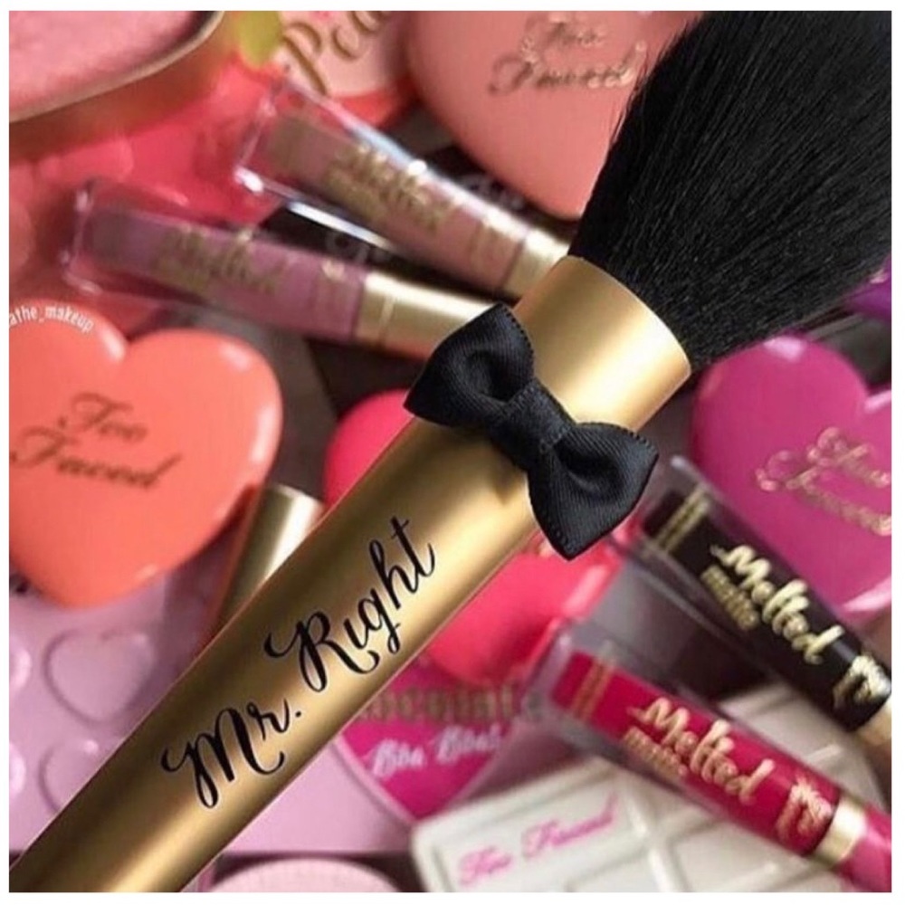 NIB🔥Too Faced - Mr. Right Brush - Picture 2 of 8